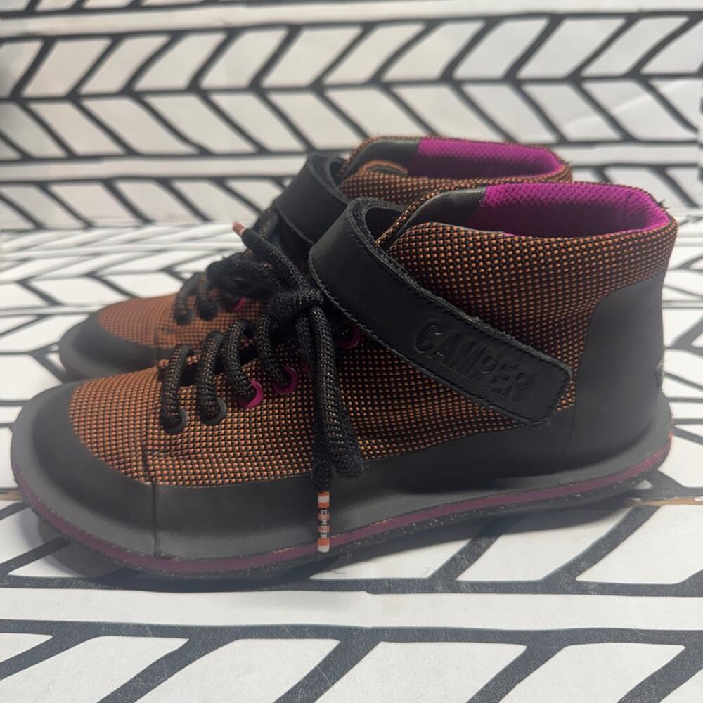 Camper Beetle Ankle Boot in size 35 = US 5 - Picture 2 of 9